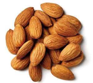 مغز بادام